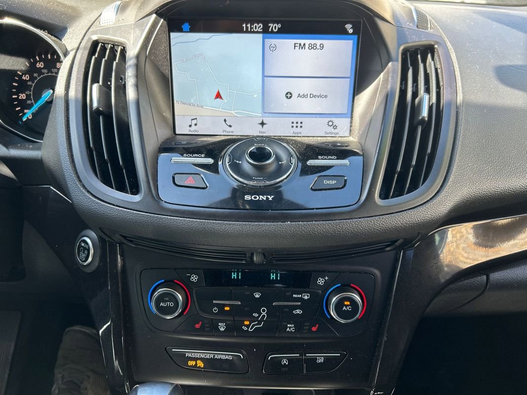 Used 2017 Ford Escape Titanium image 9