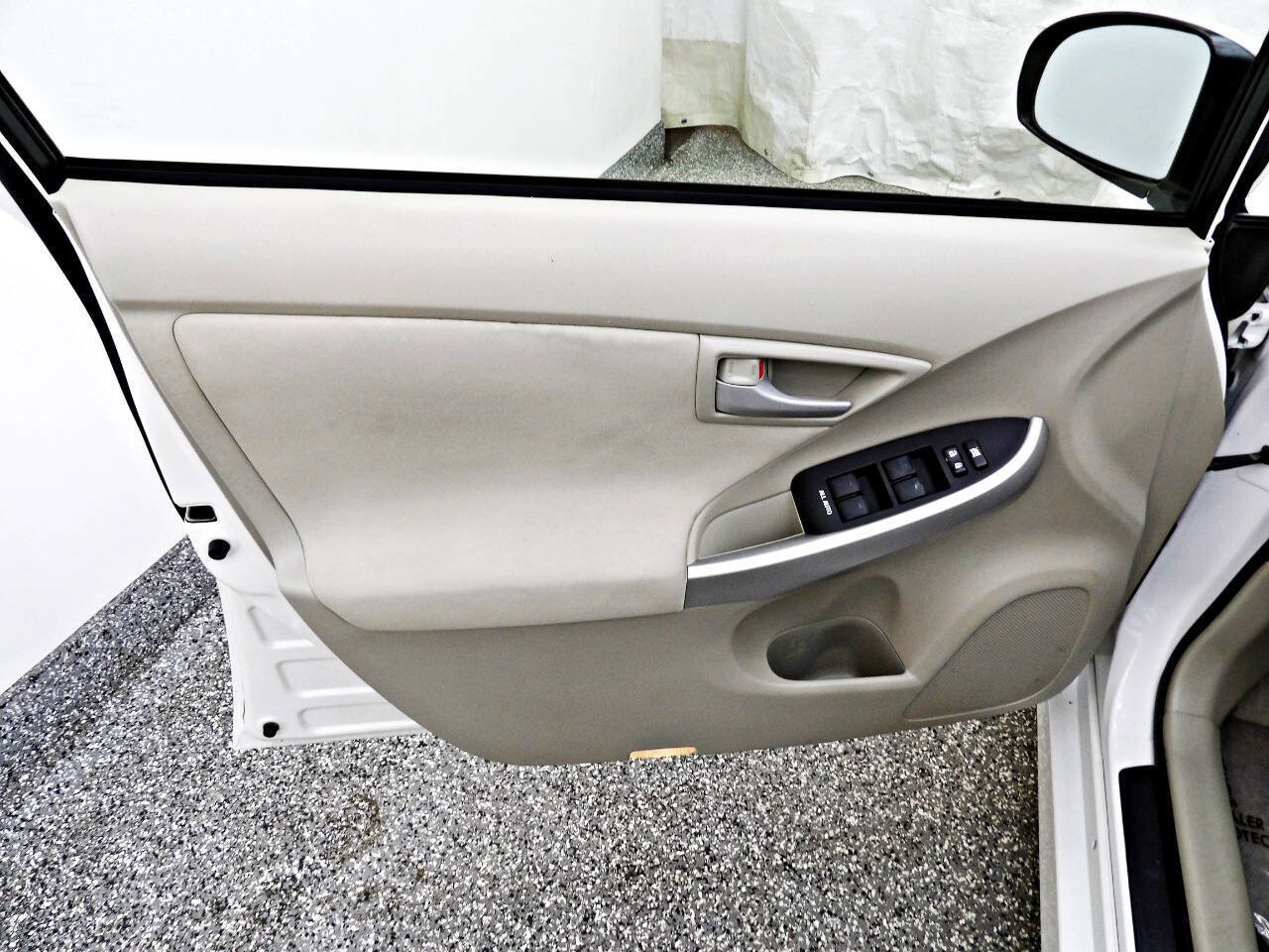 Used 2011 Toyota Prius Two FWD image 7