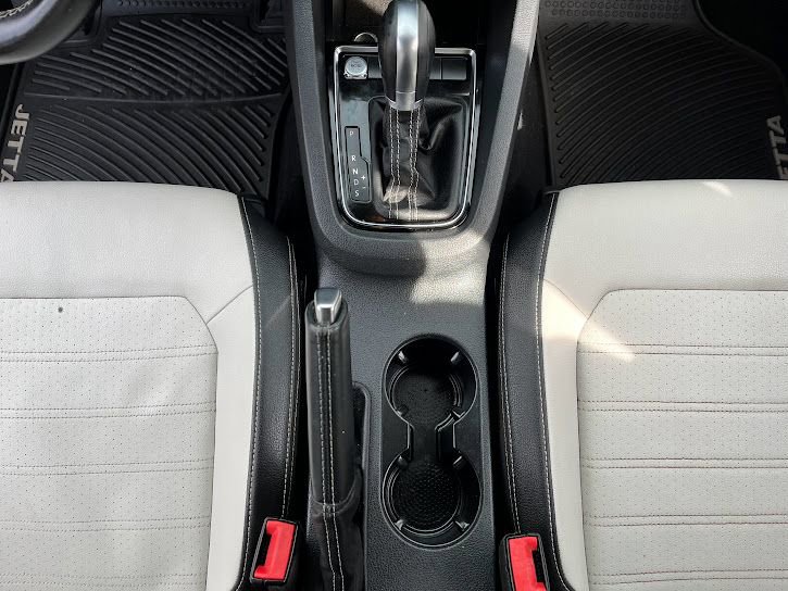 Used 2016 Volkswagen Jetta Sport image 20