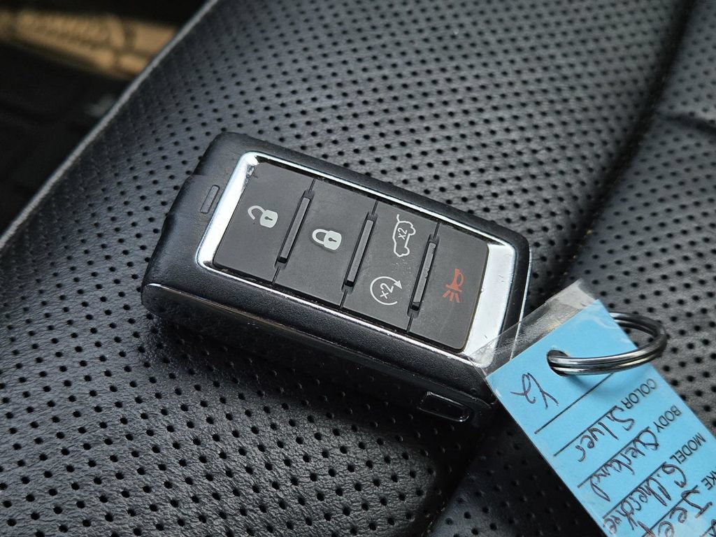 Used 2023 Jeep Grand Cherokee L Overland AWD/4WD image 53