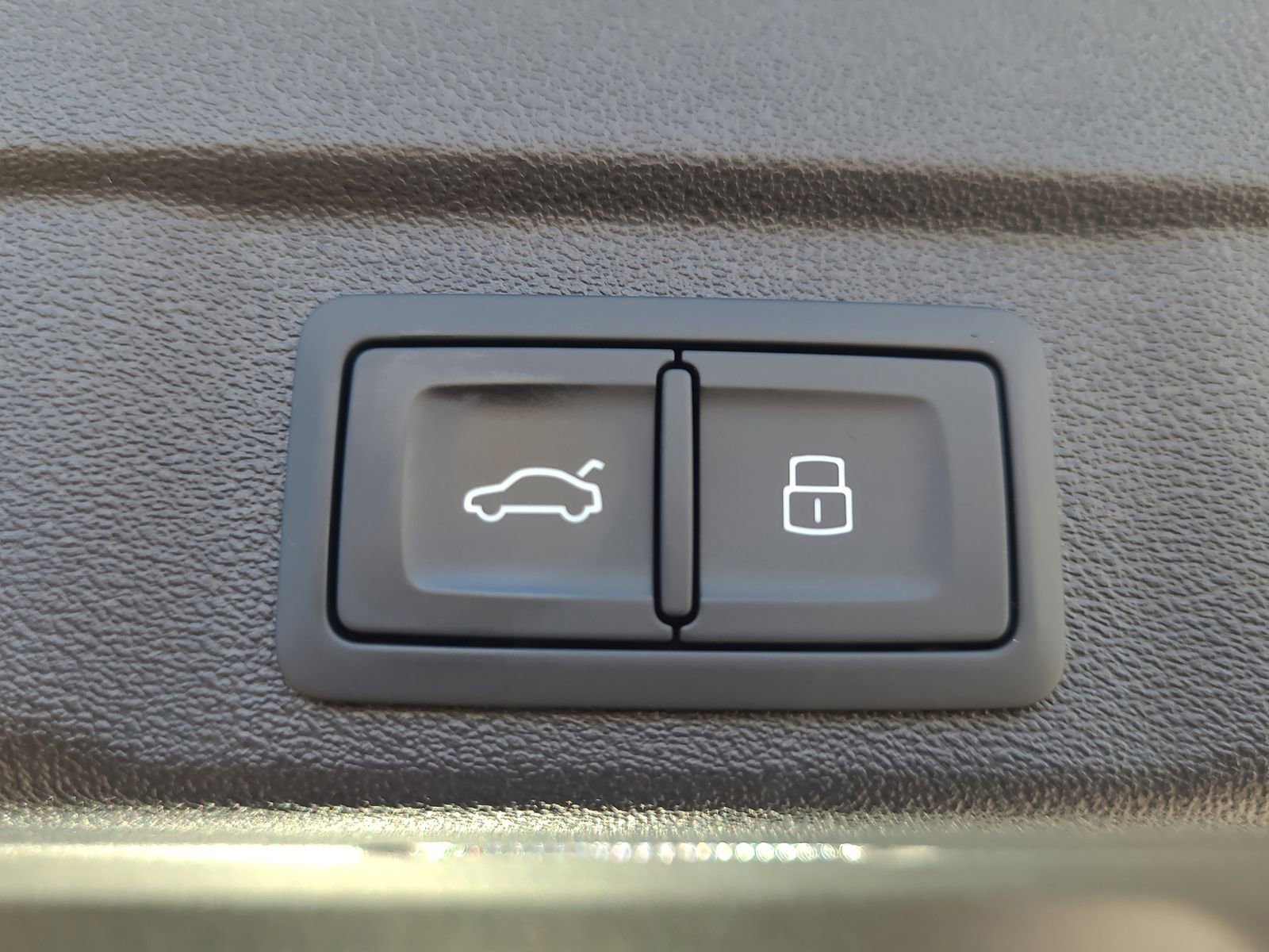 New 2025 Audi A5 2.0T Premium image 10