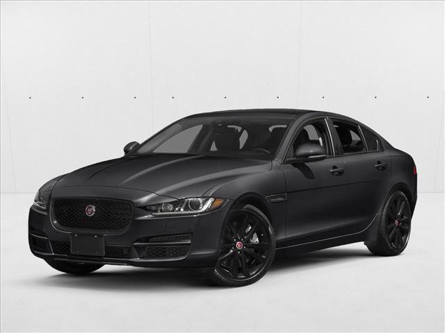 Used 2018 Jaguar XE Premium RWD image 1