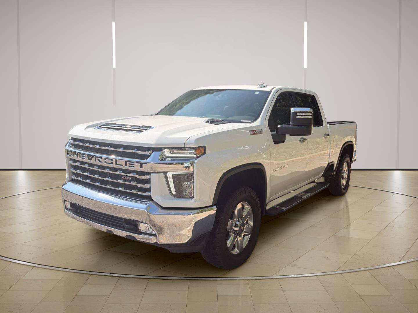 Used 2022 Chevrolet Silverado 2500 LTZ AWD/4WD image 1