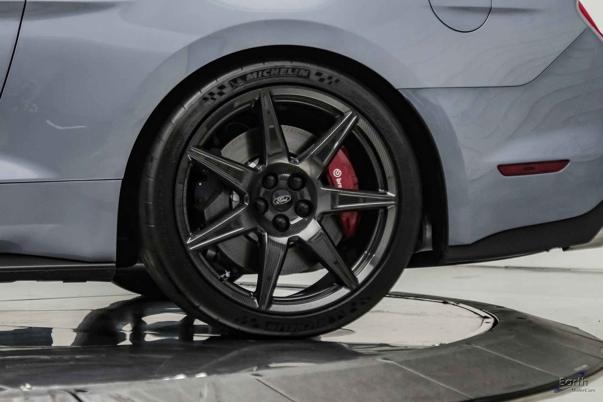 Used 2022 Ford Mustang Shelby GT500 w/ Carbon Fiber Track Pack RWD image 98