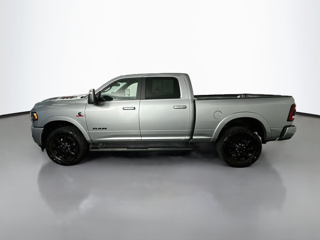 Used 2023 RAM 2500 Limited w/ Night Edition AWD/4WD image 4