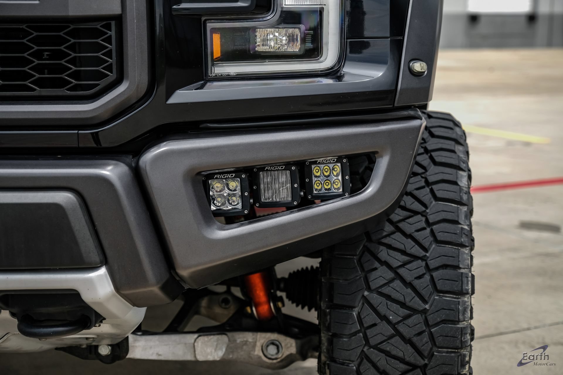 Used 2019 Ford F150 Raptor w/ Equipment Group 802A Luxury AWD/4WD image 31