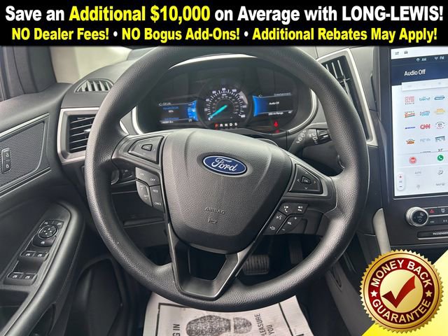 Used 2021 Ford Edge SE image 18