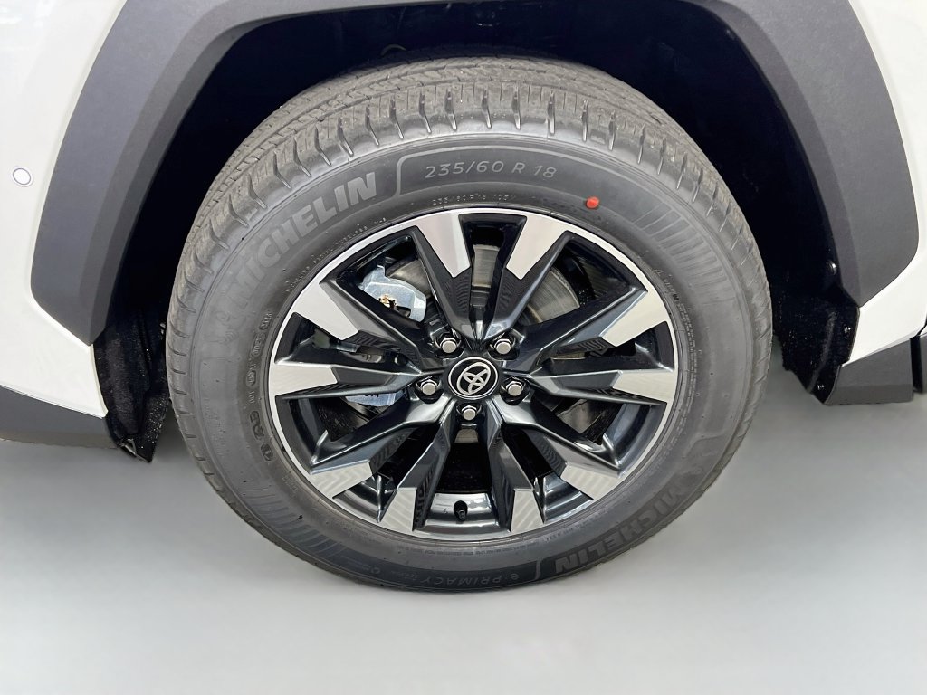 New 2026 Toyota RAV4 Limited AWD/4WD image 11