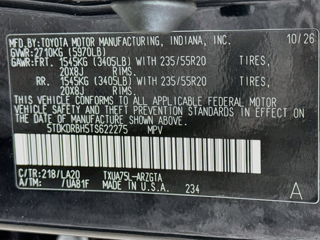 New 2026 Toyota Highlander Platinum AWD/4WD image 17