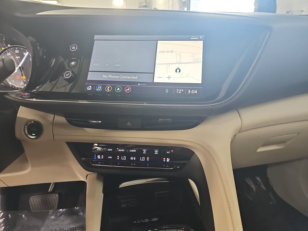 Used 2021 Buick Envision Avenir w/ Technology Package II AWD/4WD image 25