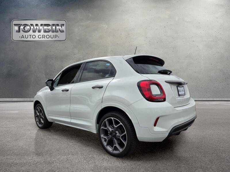Used 2022 FIAT 500X Sport w/ Sport Value Package AWD/4WD image 6