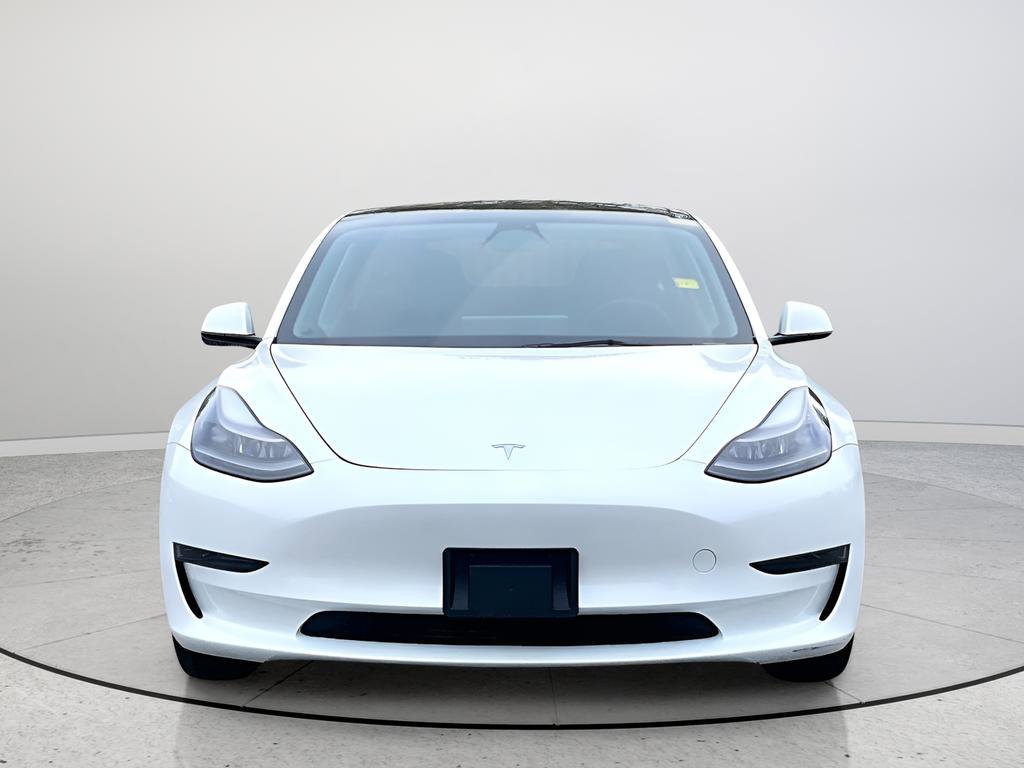 Used 2023 Tesla Model 3 Standard Range image 3