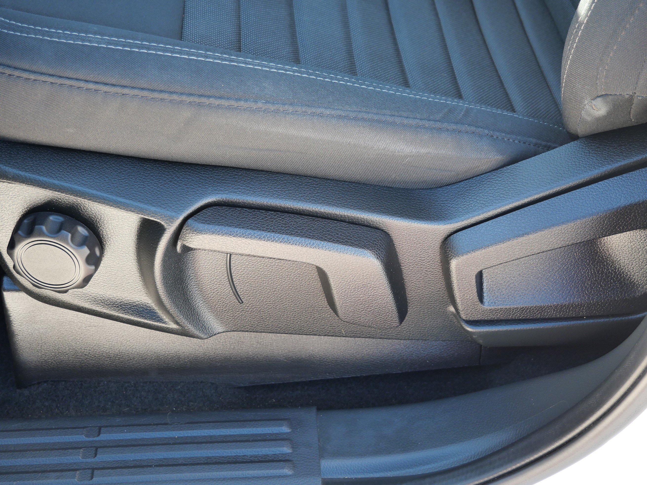 Used 2022 Ford Ranger XLT w/ Equipment Group 301A Mid image 20