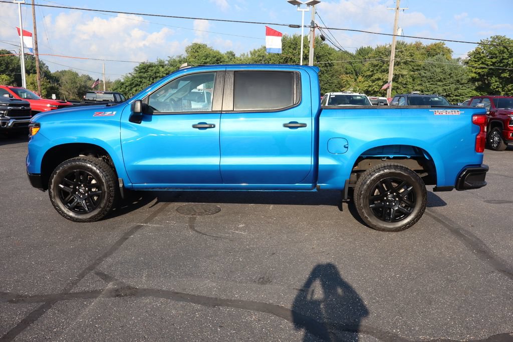 Used 2023 Chevrolet Silverado 1500 Custom Trail Boss AWD/4WD image 16