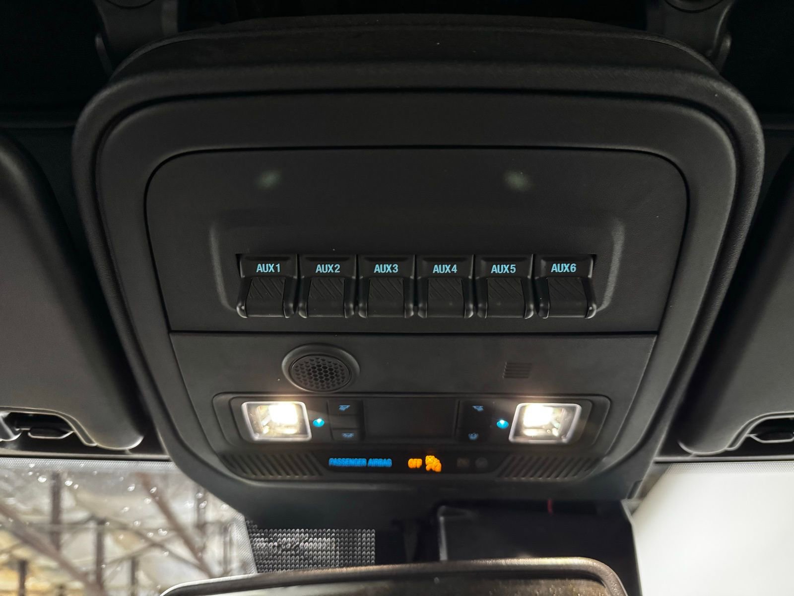Used 2024 Ford Bronco Wildtrak image 24