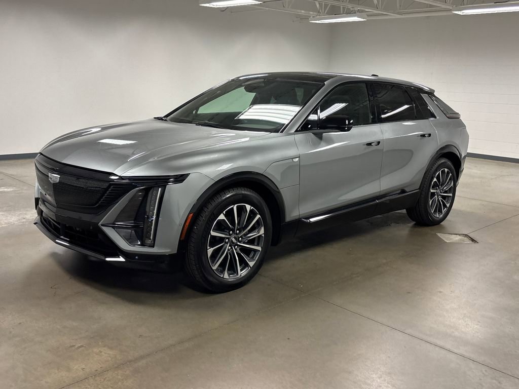 New 2026 Cadillac Lyriq Premium Sport image 7