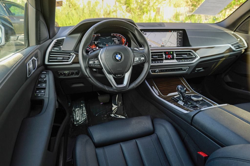 Used 2021 BMW X5 xDrive40i w/ Convenience Package AWD/4WD image 41