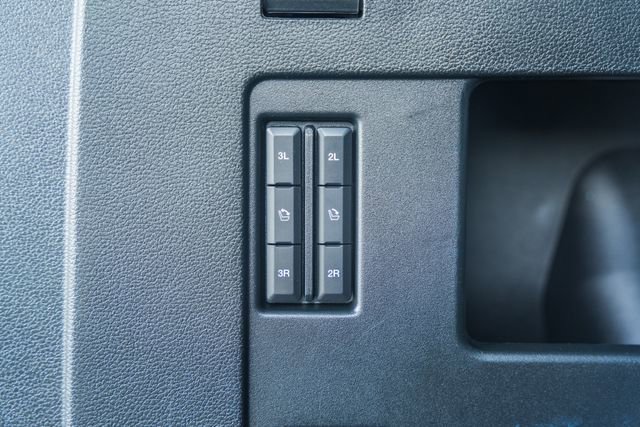 Used 2020 Ford Expedition XLT w/ Black Accent Package image 14