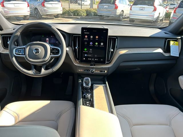 New 2026 Volvo XC60 B5 Core w/ Climate Package PRO image 18