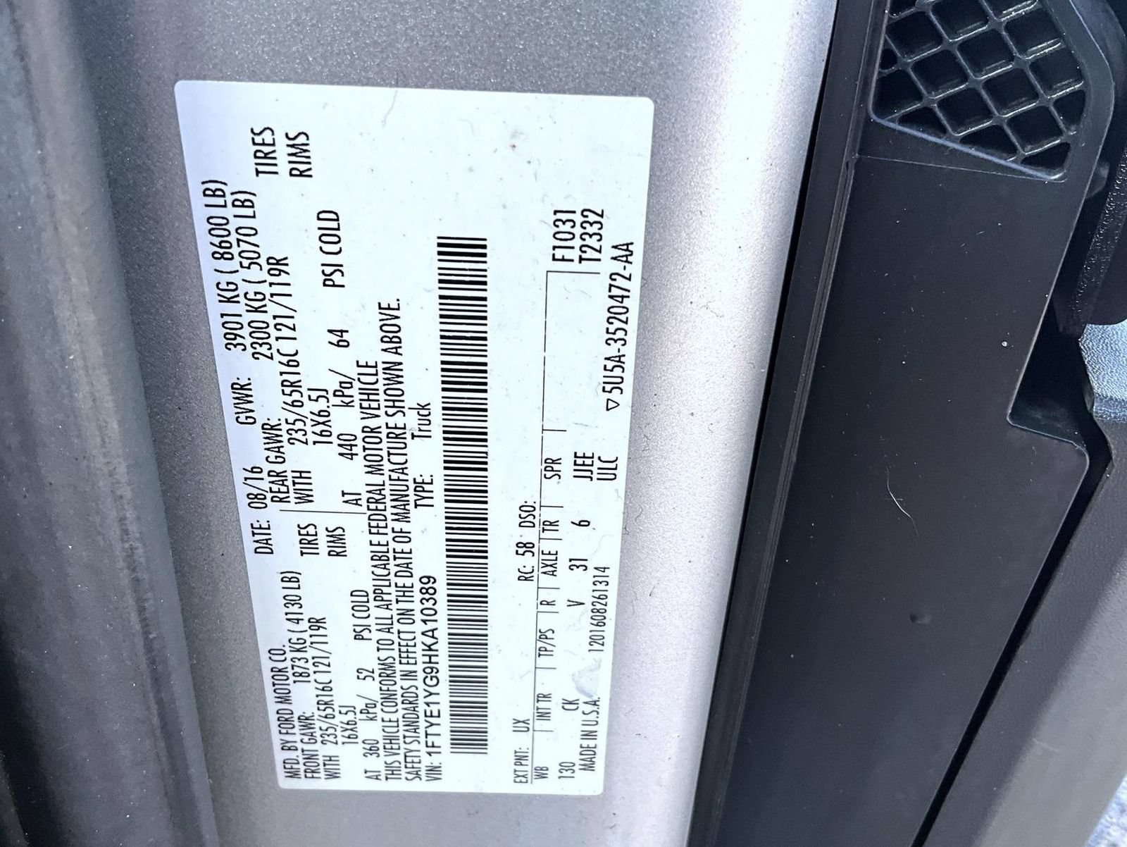 Used 2017 Ford Transit 150 130 Low Roof RWD image 22