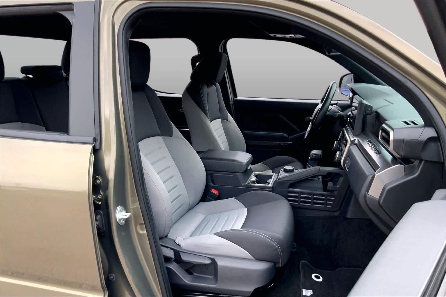 Used 2024 Toyota Tacoma TRD Sport RWD image 9