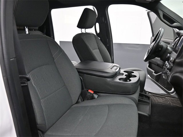 Used 2024 RAM 3500 Tradesman w/ Chrome Appearance Group image 33