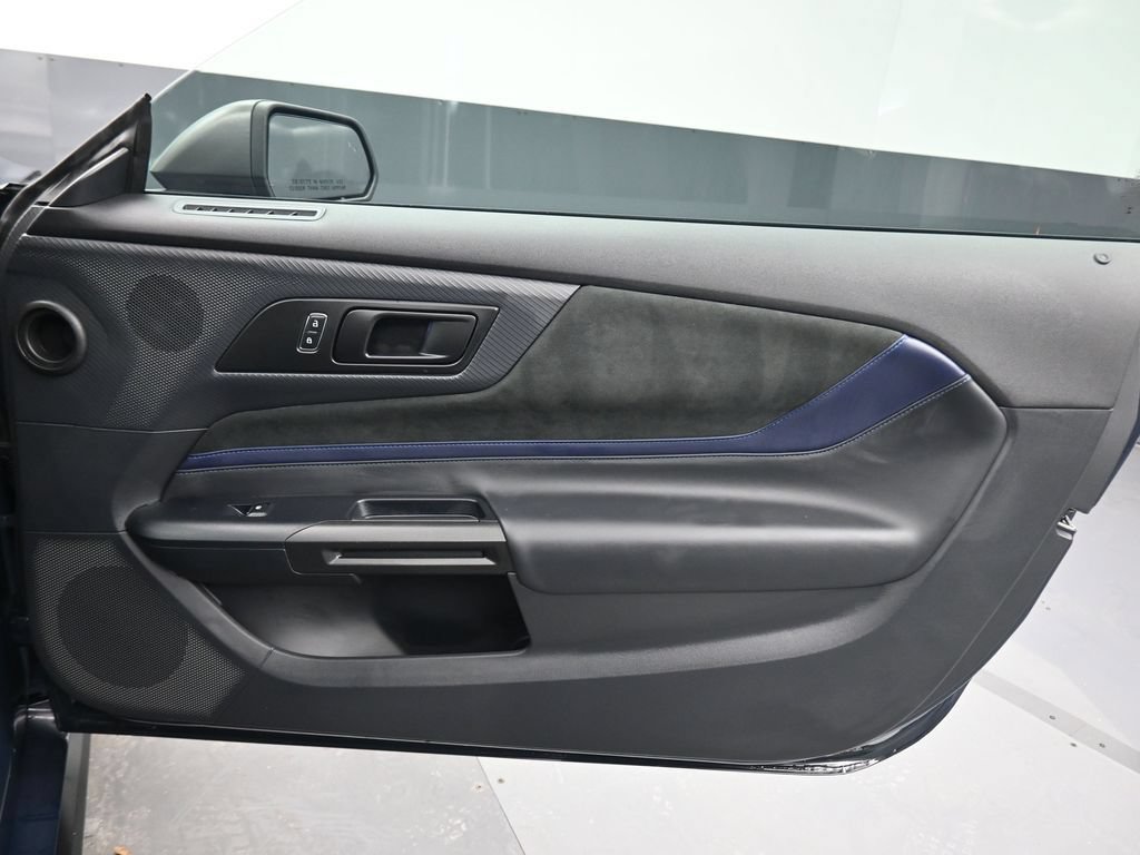 Used 2025 Ford Mustang Dark Horse RWD image 34
