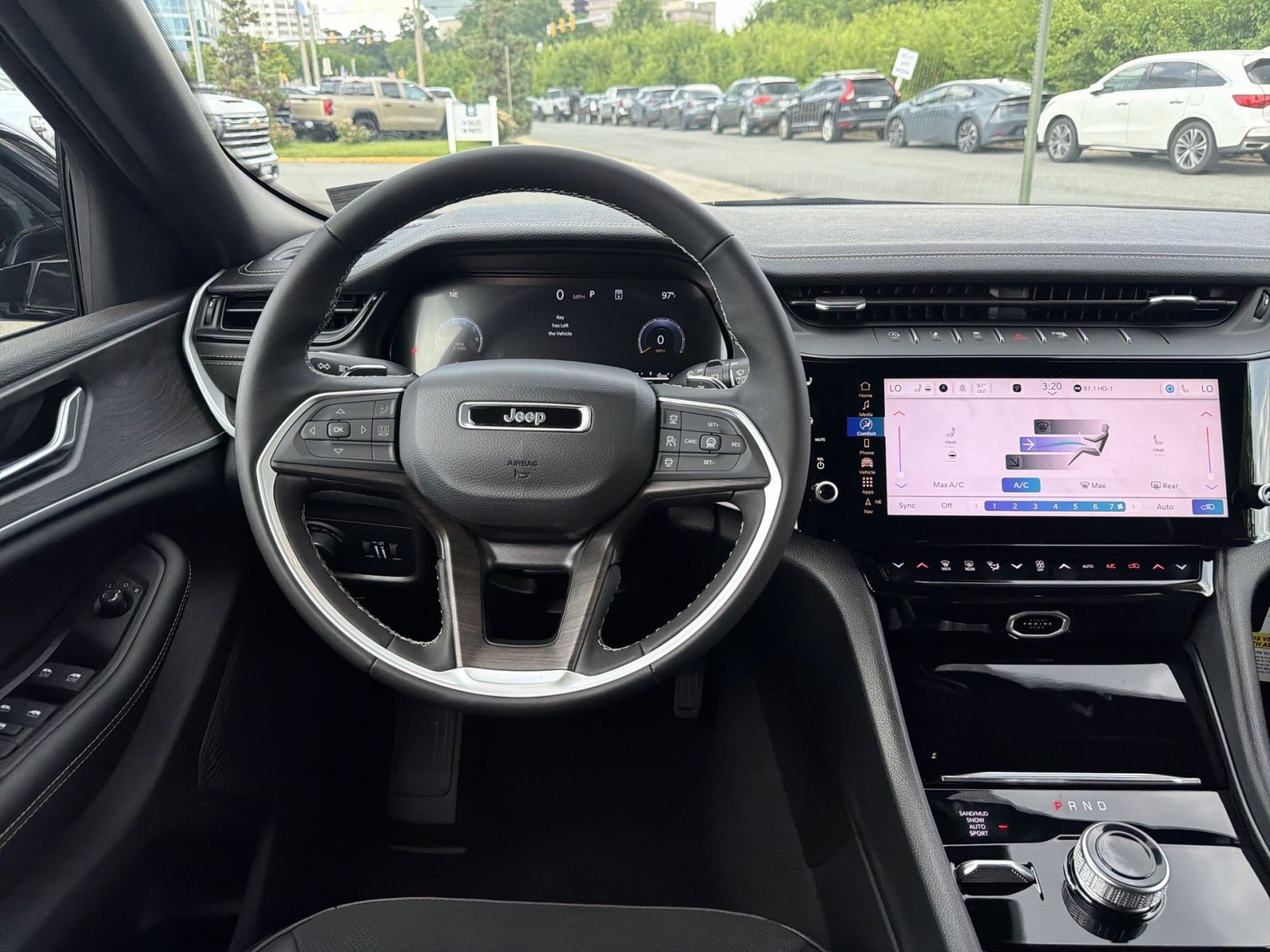 New 2026 Jeep Grand Cherokee Altitude AWD/4WD image 16