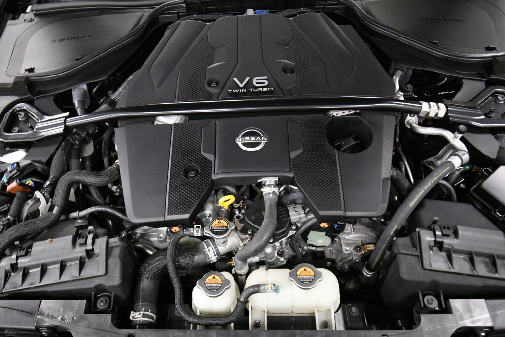 Used 2025 Nissan Z Sport w/ Floor Mat Package RWD image 29