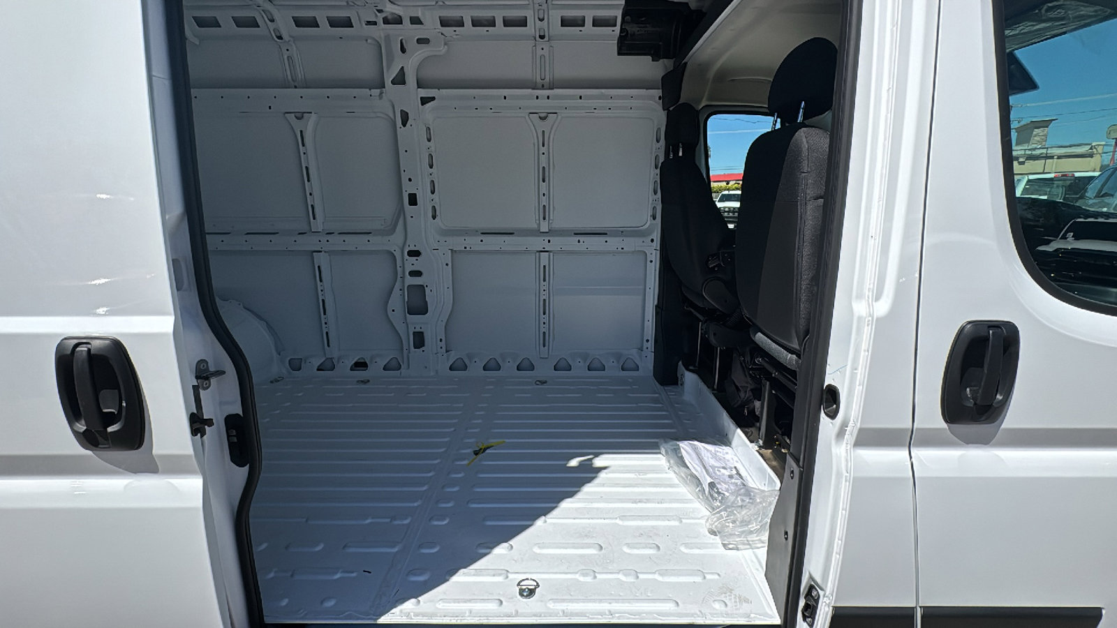New 2026 RAM ProMaster 2500 image 14