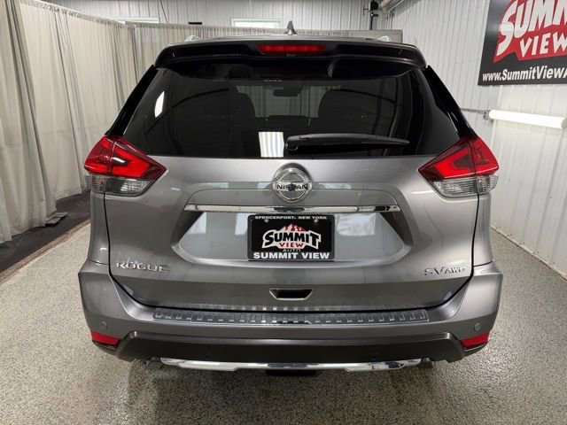 Used 2020 Nissan Rogue SV w/ Premium Package image 6