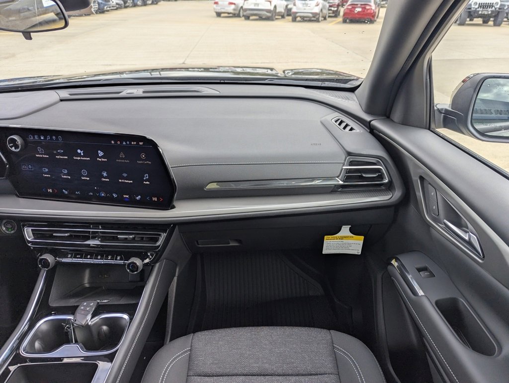 New 2026 Chevrolet Traverse LT w/ Midnight/Sport Edition image 4