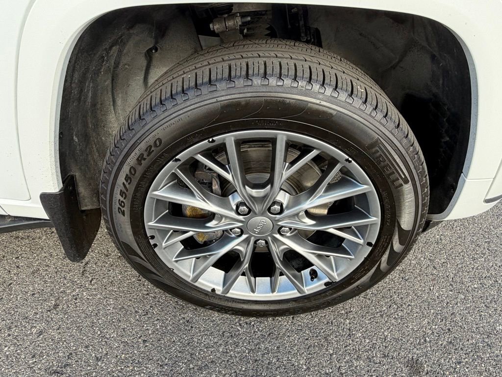 Certified 2024 Jeep Grand Cherokee L Summit w/ MOPAR Finishing Package image 15