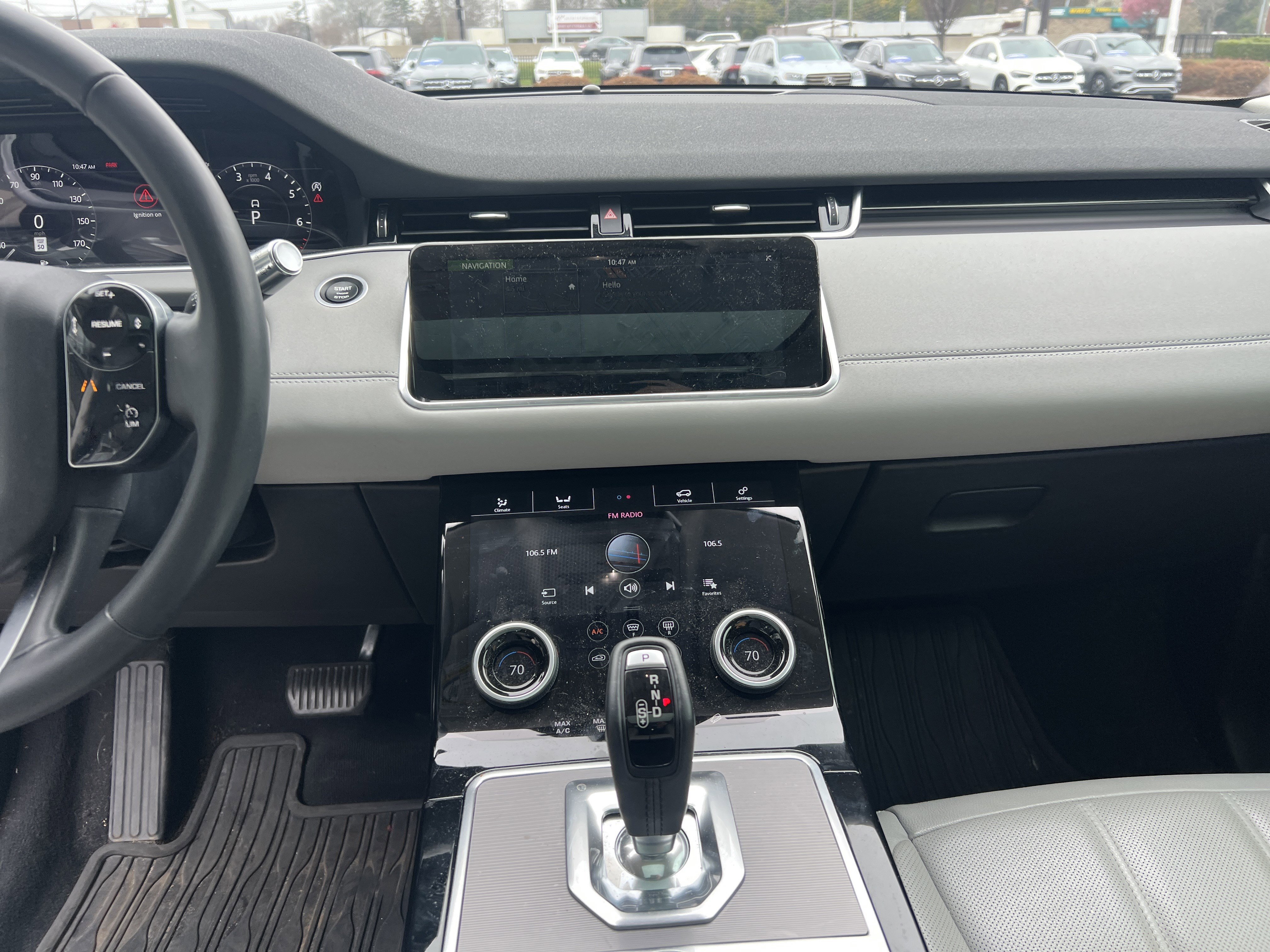 Used 2020 Land Rover Range Rover Evoque SE image 31