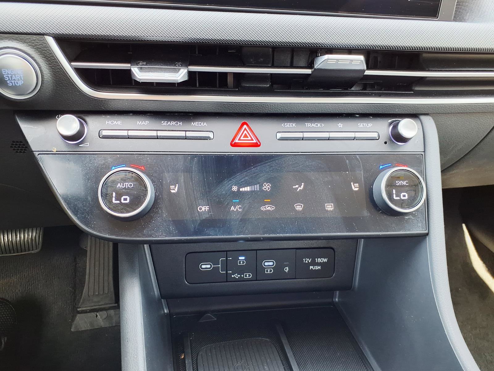 Certified 2025 Hyundai Sonata SEL FWD image 24