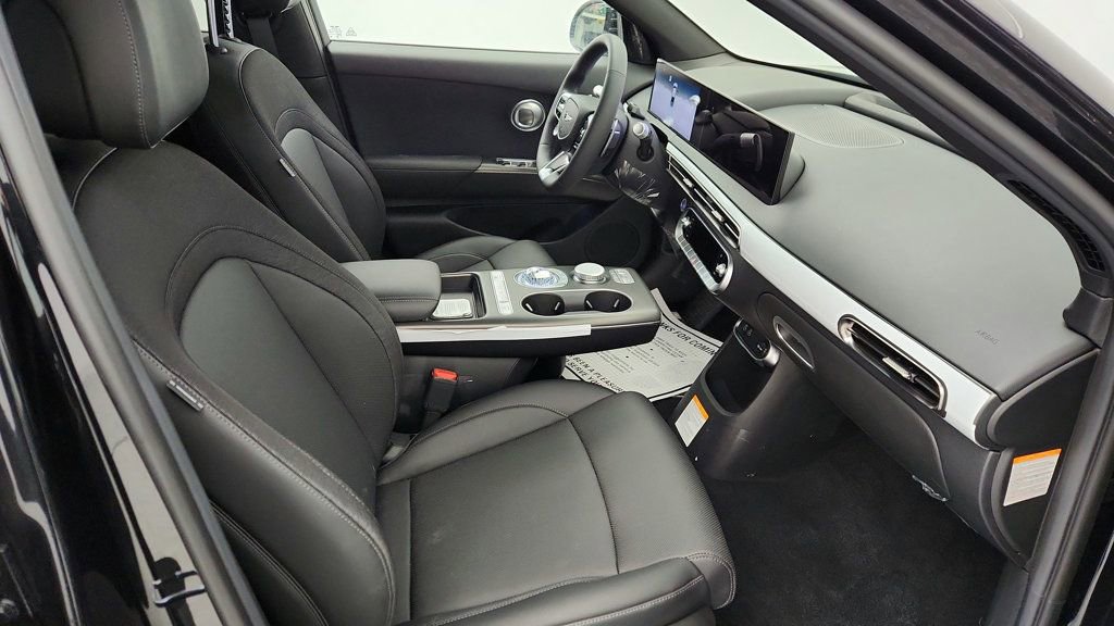 Used 2026 Genesis GV60 AWD image 23