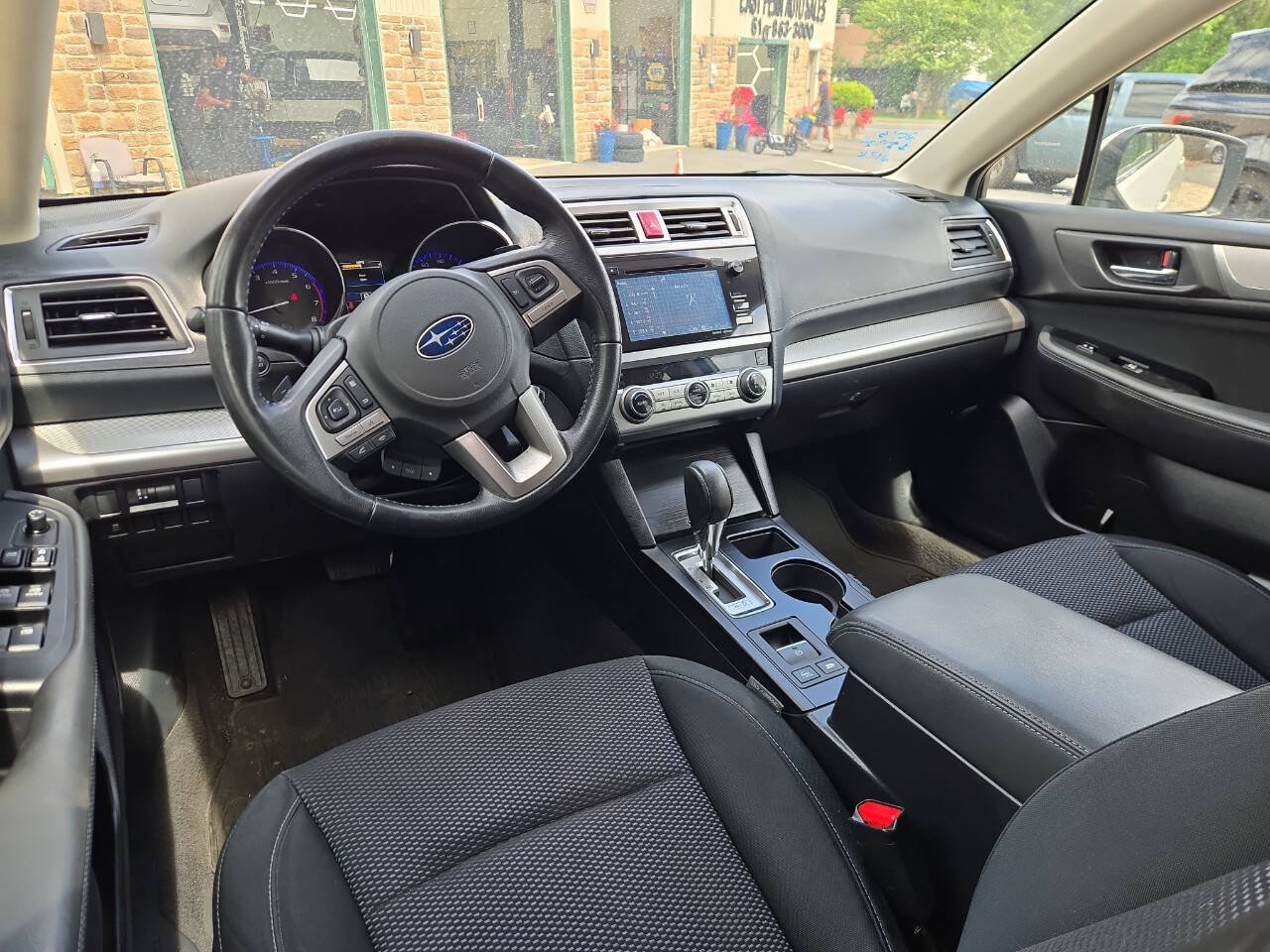 Used 2016 Subaru Outback 2.5i Premium AWD/4WD image 16