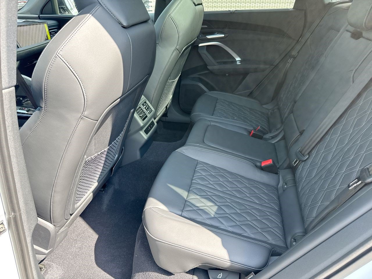 New 2026 Audi SQ5 Premium Plus AWD/4WD image 22