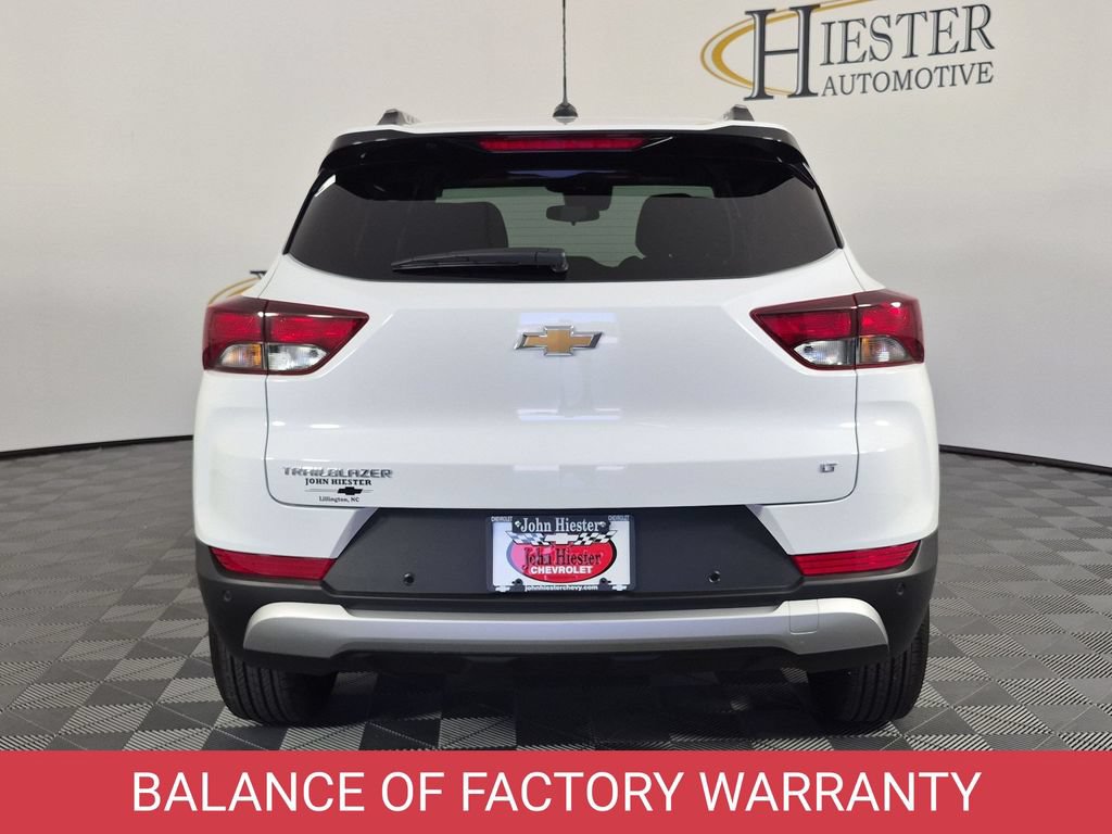 Certified 2026 Chevrolet TrailBlazer LT w/ Driver Confidence Package FWD image 5