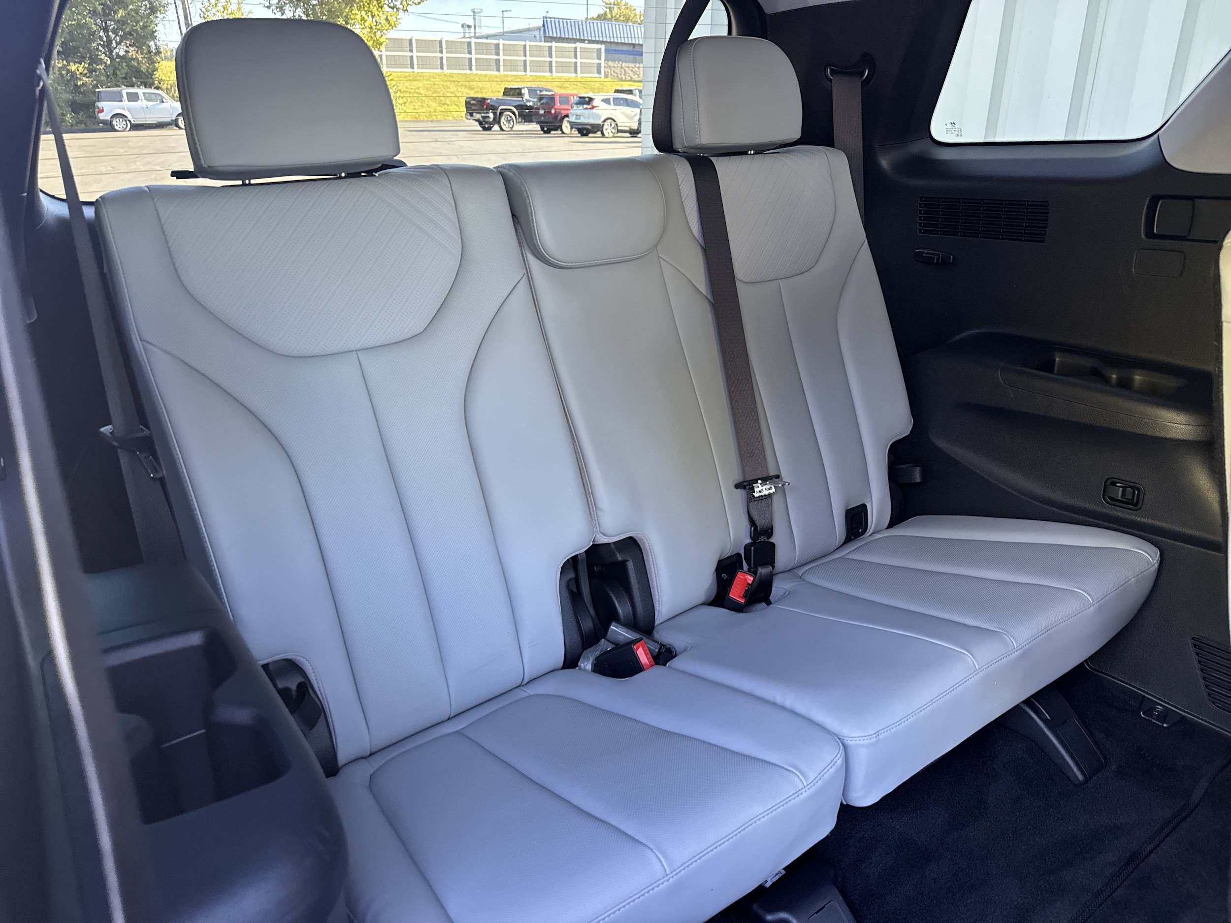 Used 2023 Hyundai Palisade SEL AWD/4WD image 15