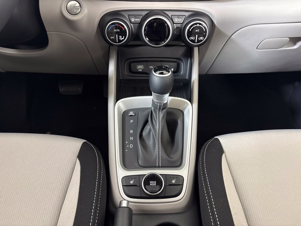New 2026 Hyundai Venue SEL FWD image 24