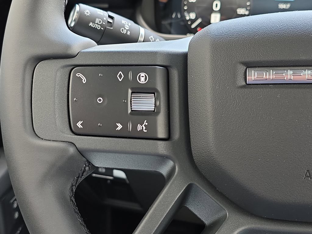 New 2026 Land Rover Defender 110 S AWD/4WD image 16