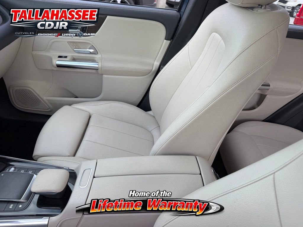 Used 2021 Mercedes-Benz GLA 250 w/ Premium Package image 26