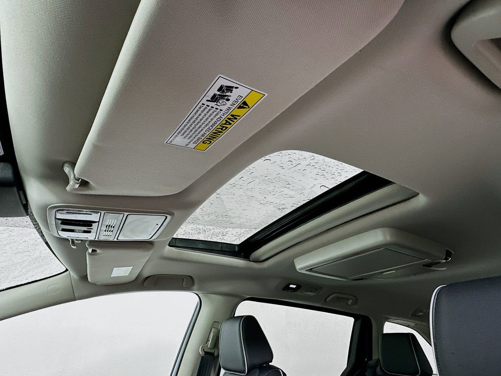 New 2026 Honda Odyssey Elite image 11