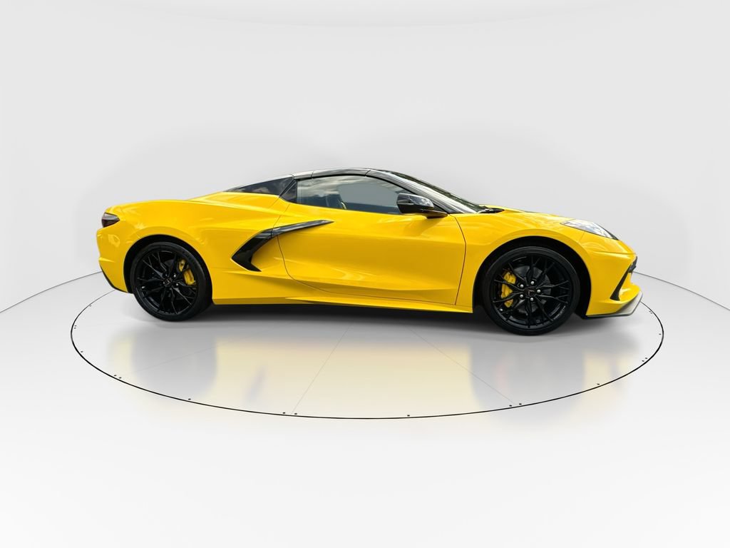 New 2027 Chevrolet Corvette Stingray Convertible w/ 2LT RWD image 9