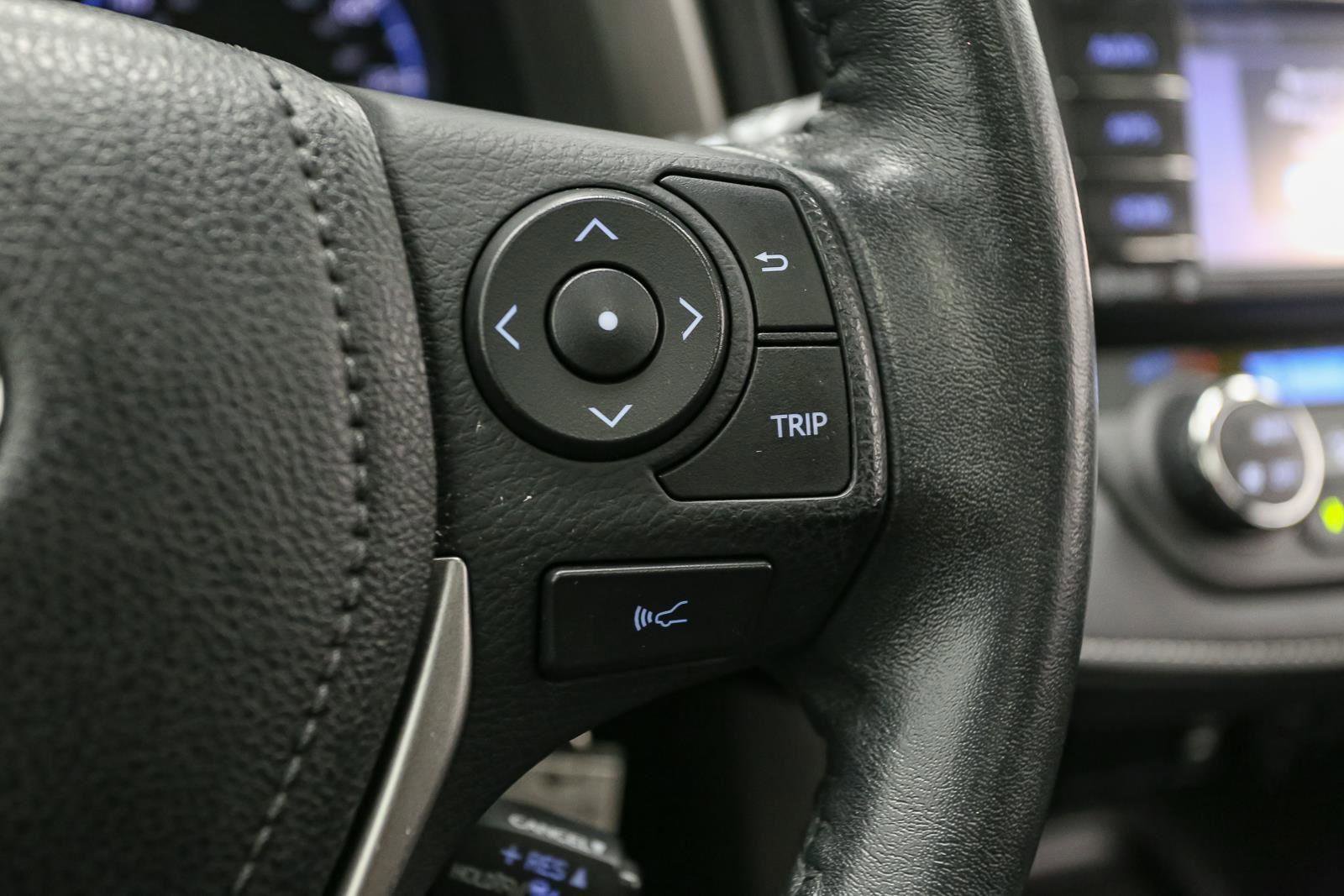 Used 2017 Toyota RAV4 XLE w/ Plus Special Value Package AWD/4WD image 35