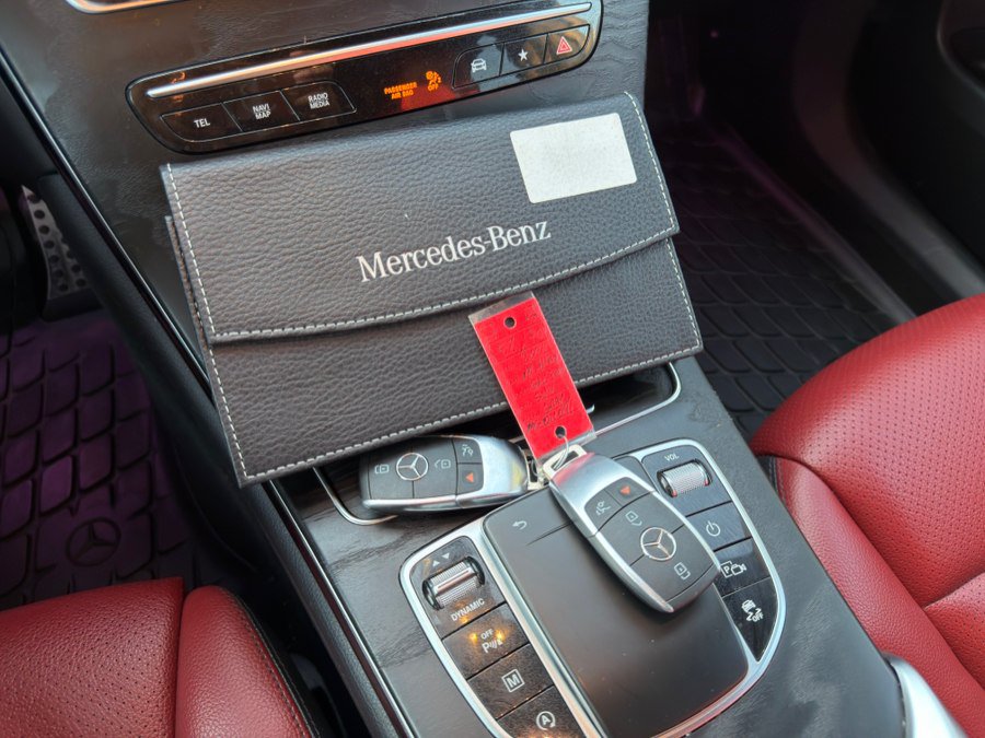 Used 2021 Mercedes-Benz GLC 300 4MATIC Coupe w/ AMG Line image 74