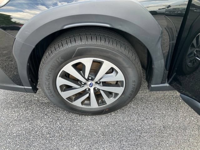 Used 2024 Subaru Outback Premium AWD/4WD image 36