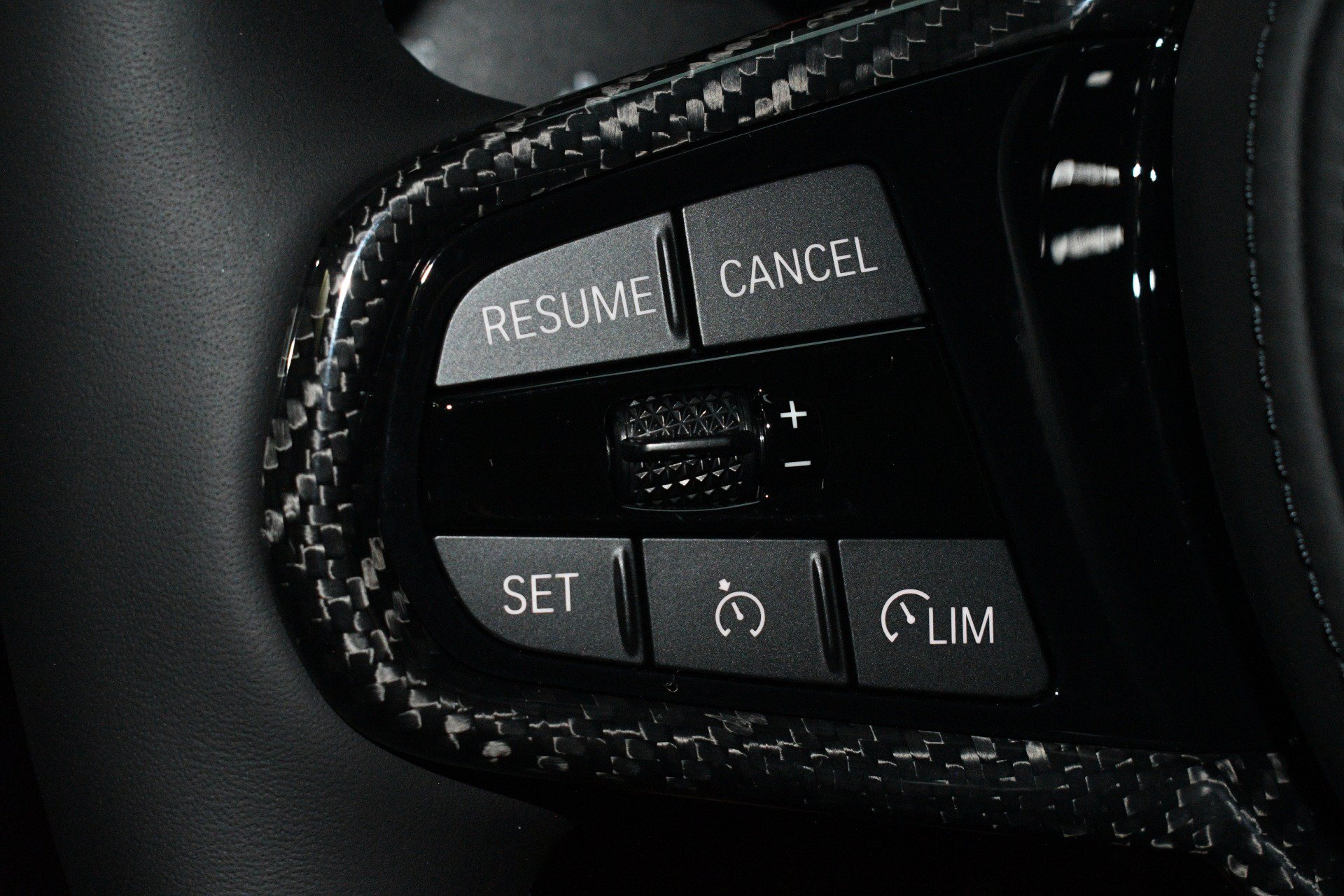 Used 2025 BMW M2 w/ Lighting Package RWD image 29