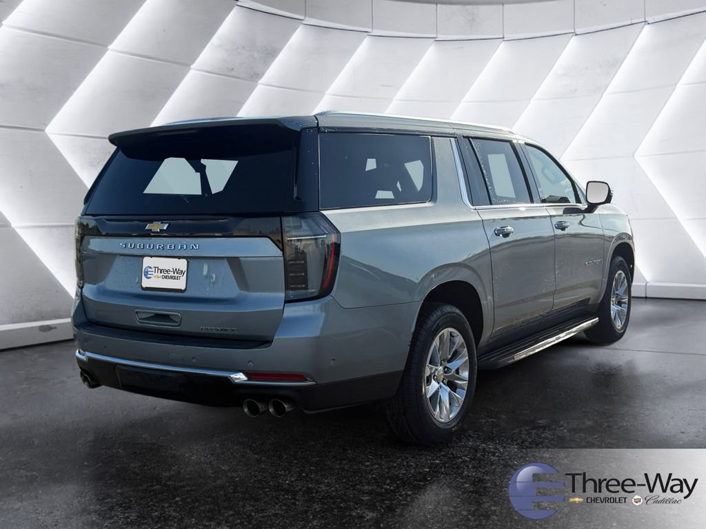 Certified 2025 Chevrolet Suburban Premier RWD image 5
